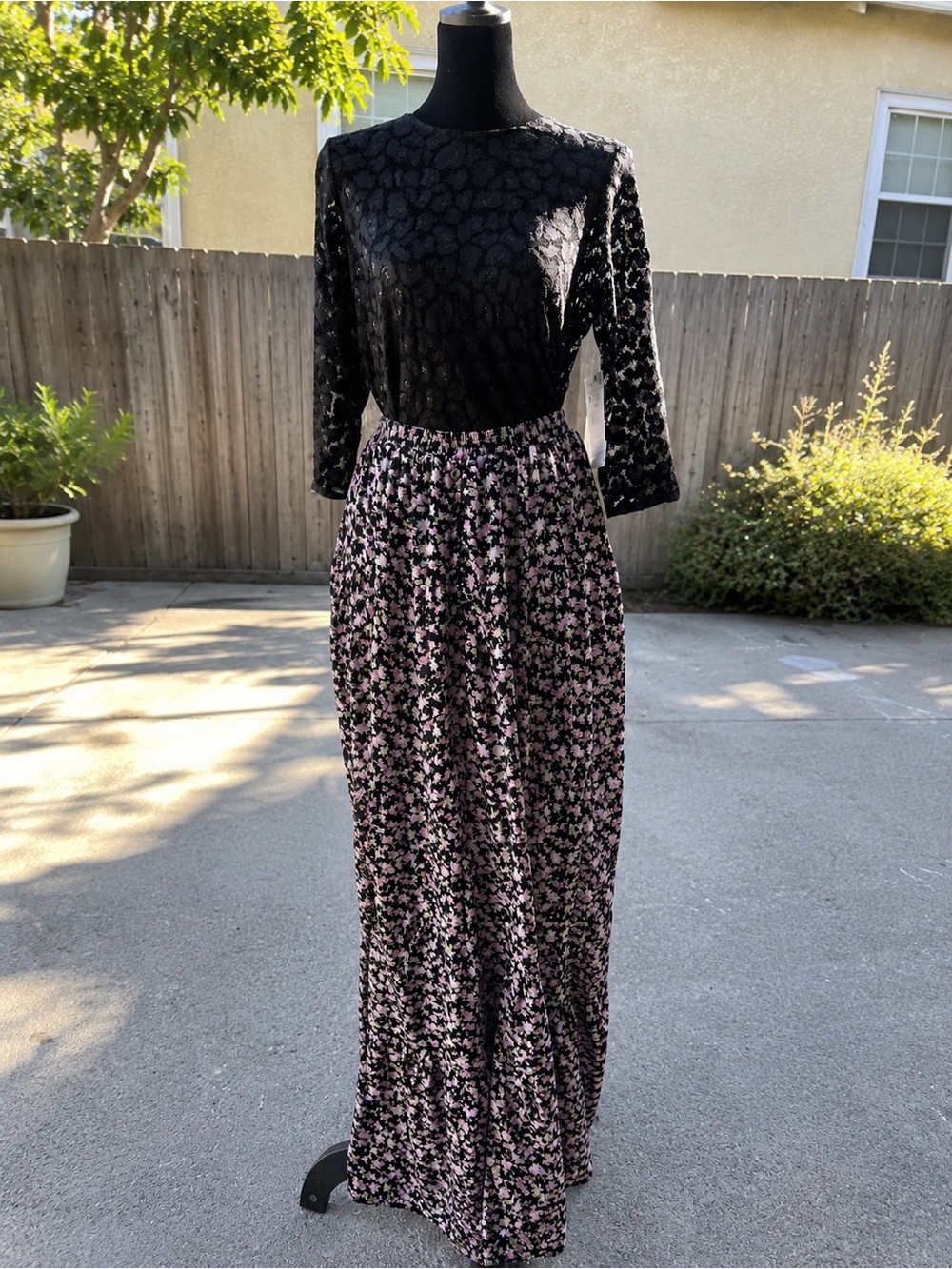 Lulu's Black Pink Floral Maxi Skirt Ensemble